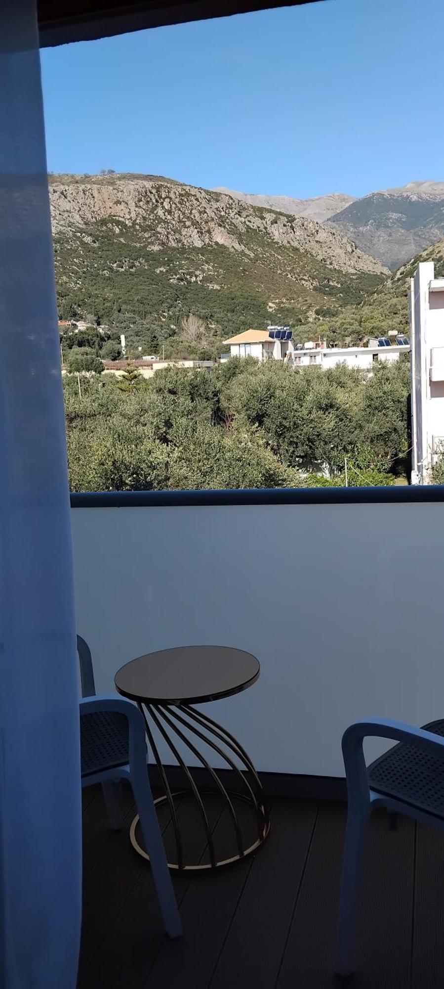 Anxhelos Hotel Himarë Zimmer foto