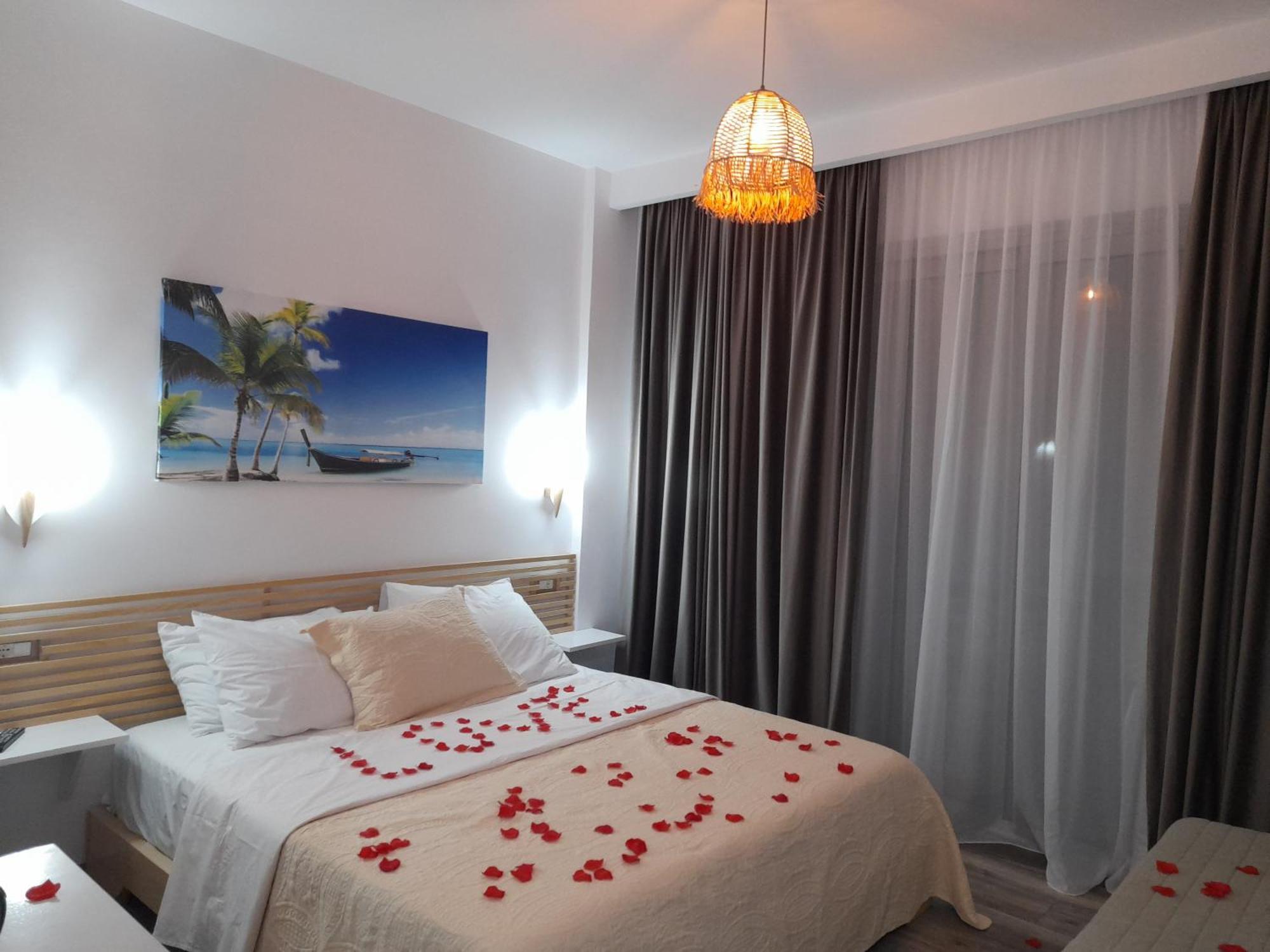 Anxhelos Hotel Himarë Zimmer foto